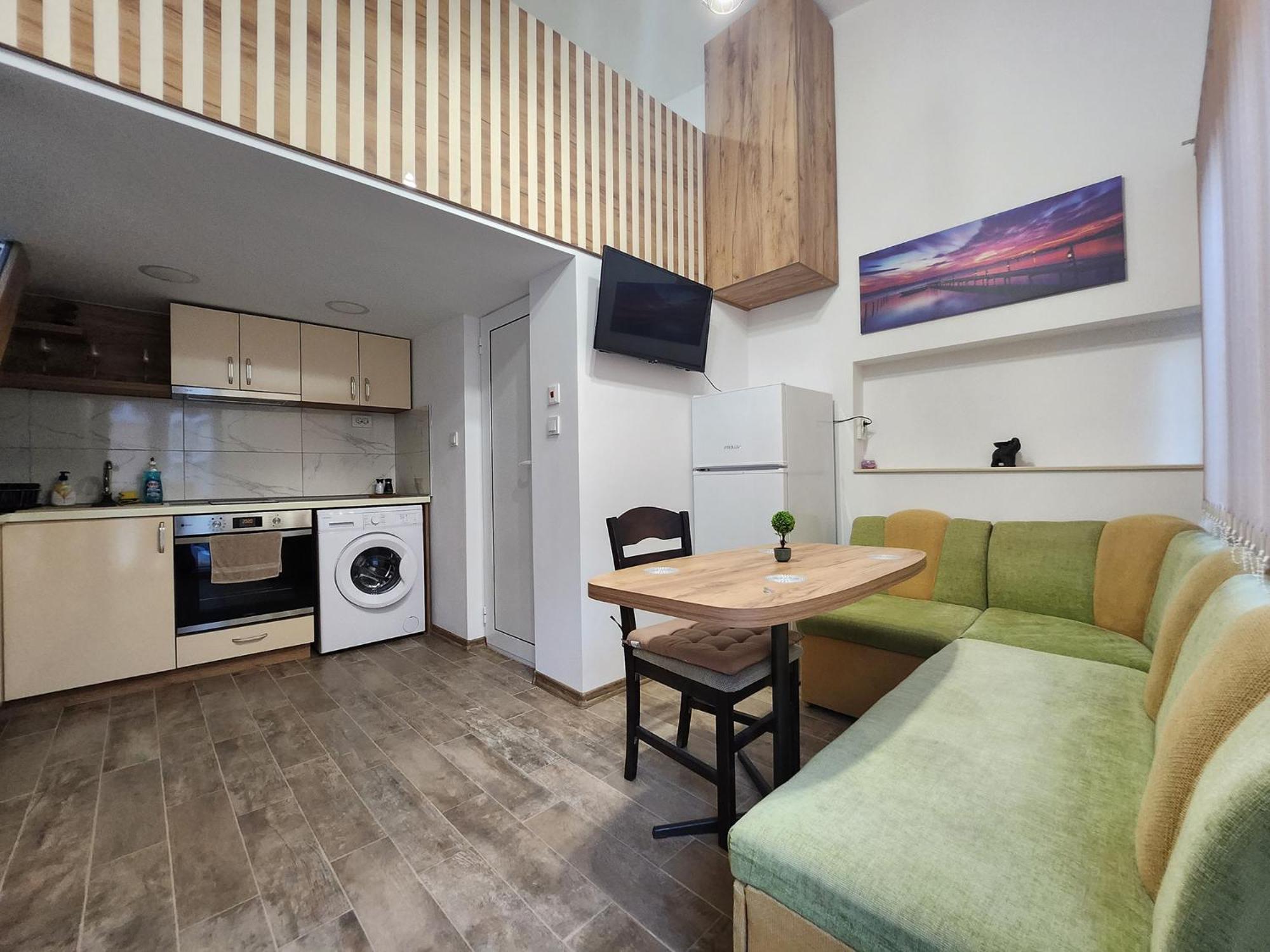 Cosy Apartment With A Sunny Balcony In Varna Esterno foto