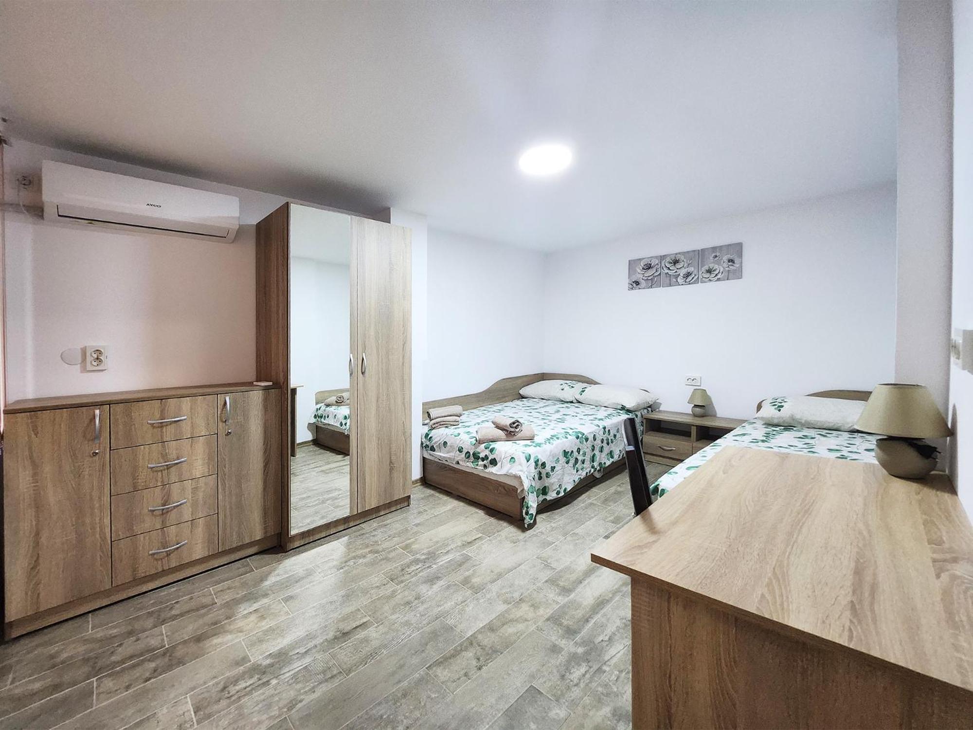 Cosy Apartment With A Sunny Balcony In Varna Esterno foto